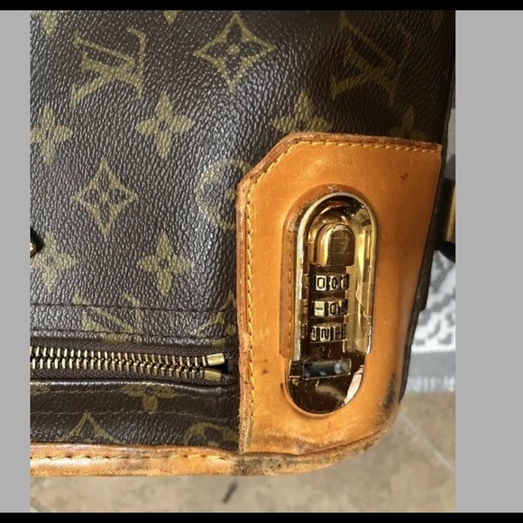 Authentic, Louis Vuitton Pullman suitcase - Picture 6 of 9